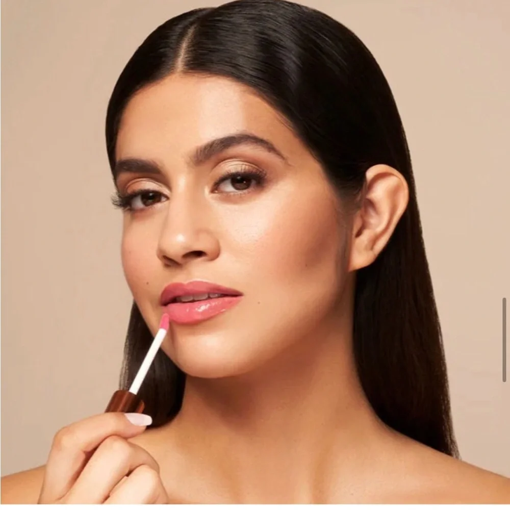 Yensa luxe lip oil luxe lip nourishing 8 super oils in pink shine NEW